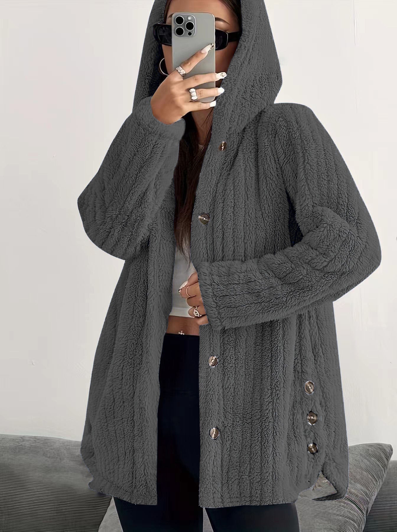 Women’s Hooded Plush Coat – Loose Fit with Regular Sleeves